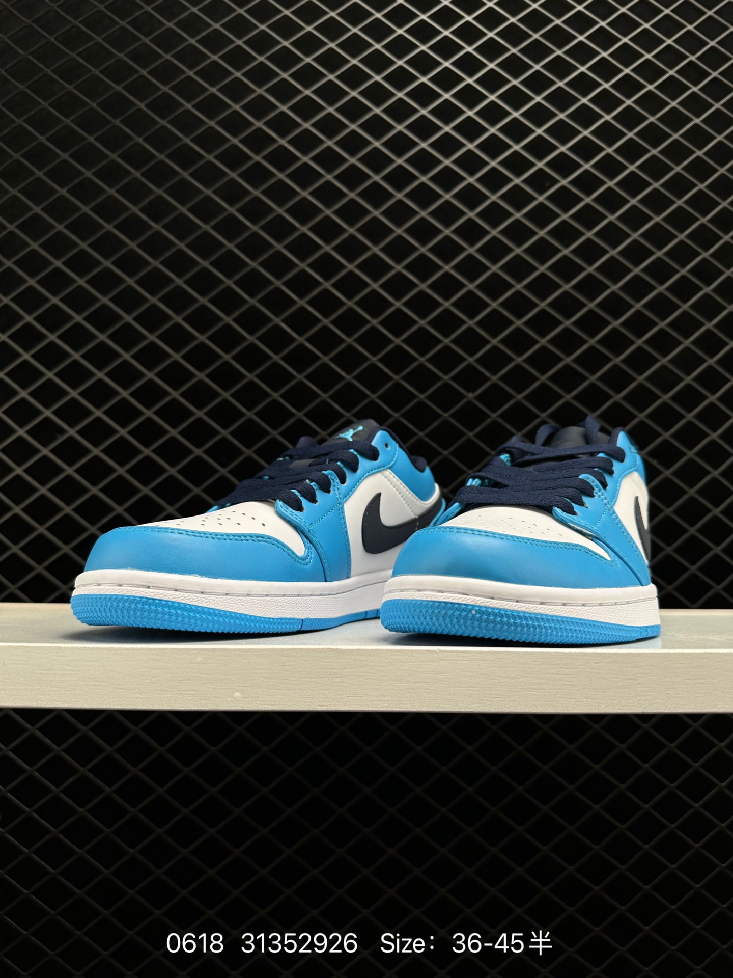 Air Jordan 1 Low AJ1